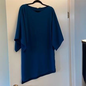 Gorgeous asymmetric hem jade light weight wool  flowy 3/4 length arms